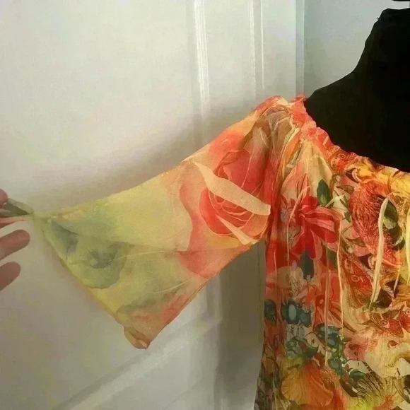 Live and Let Live Womens‎ Small Orange Animal Floral Short Sleeve Print Blouse - Picture 4 of 12